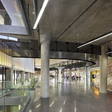 Clareview_Recreation_Centre_and_Branch_Library_Interior_1