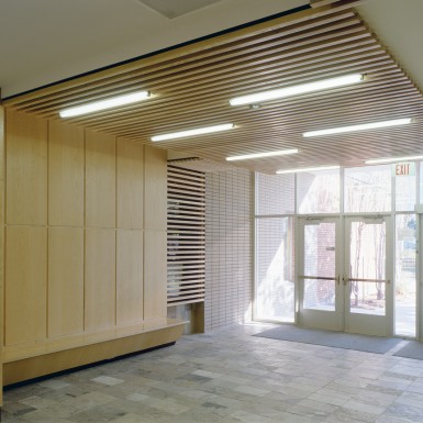 Thorncliffe_Park_Public_School_Interior_1