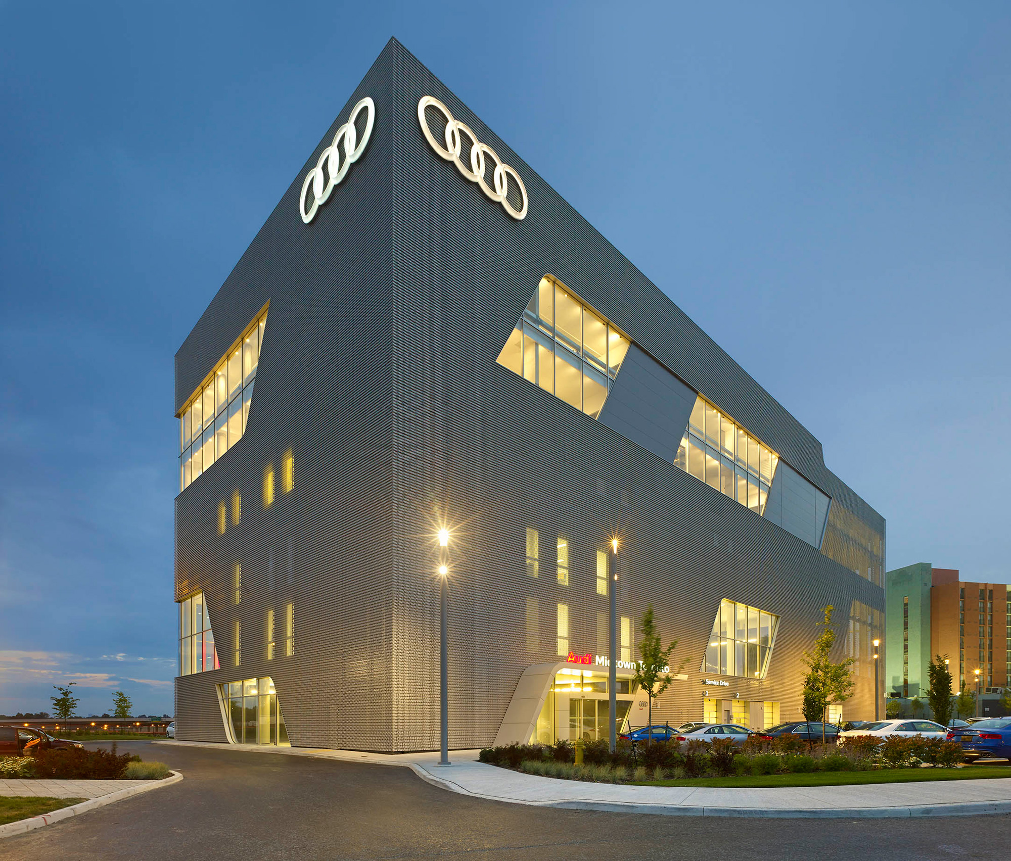 AUDI Midtown Toronto Flagship Teeple Architects
