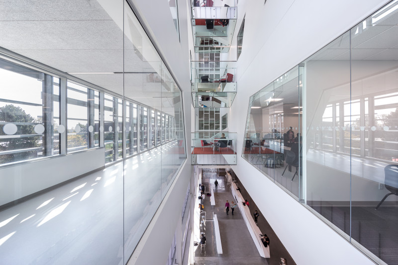 Langara Science & Technology Building Receives SABMag Canadian Green Building Award